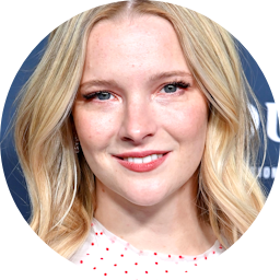 Morfydd Clark