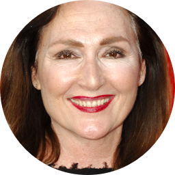 Nora Dunn