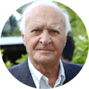 Robert Loggia