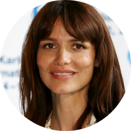 Saffron Burrows