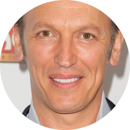 Steve Valentine