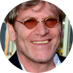 Tcheky Karyo