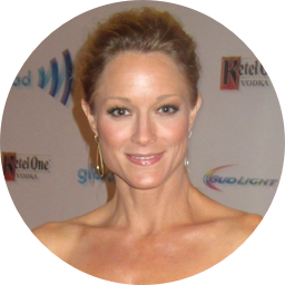 Teri Polo
