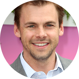 Tommy Dewey